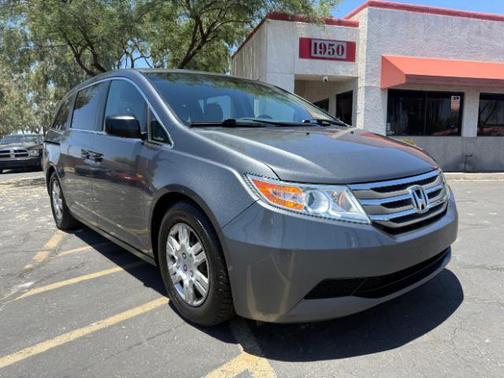 Polished Metal Metallic 2012 Honda Odyssey LX