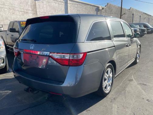 Polished Metal Metallic 2012 Honda Odyssey LX