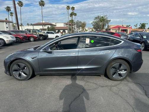 2019 Tesla Model 3 Standard Range Plus