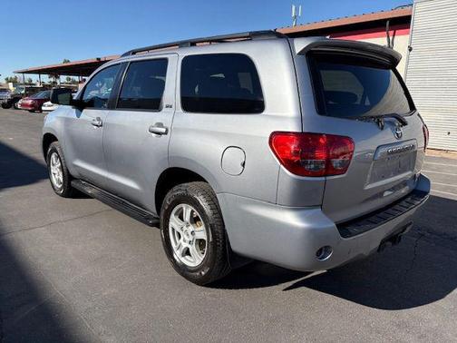 2012 Toyota Sequoia SR5