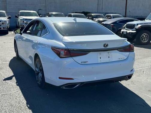 2019 Lexus ES 350 F Sport