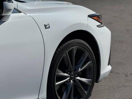 2019 Lexus ES 350 F Sport