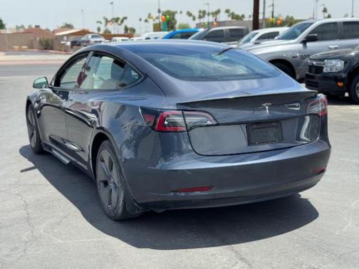 2022 Tesla Model 3 Standard Range