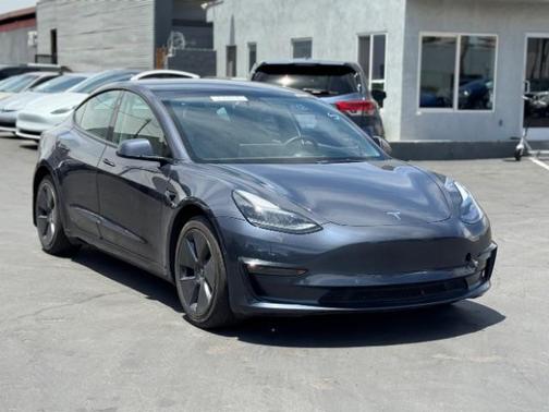 2022 Tesla Model 3 Standard Range