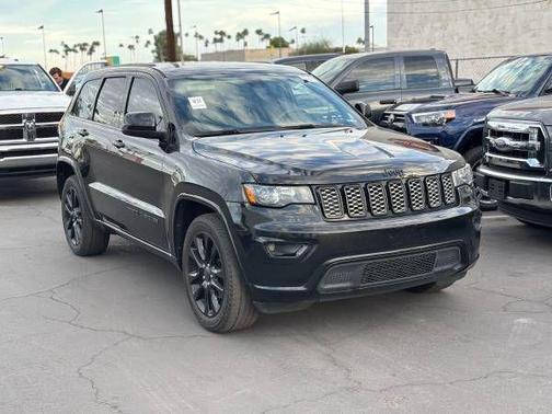 2017 Jeep Grand Cherokee Altitude