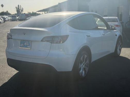 Pearl White Multi-Coat 2021 Tesla Model Y Long Range Dual Motor All-Wheel Drive