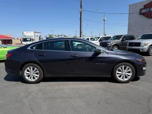 2022 Chevrolet Malibu FWD LT