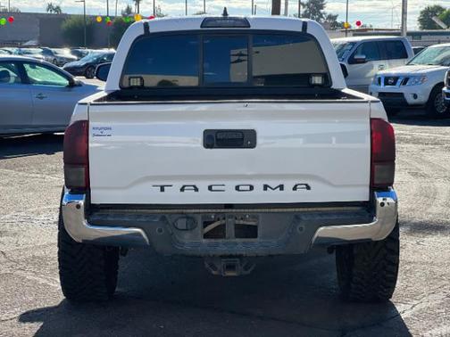 2017 Toyota Tacoma SR5