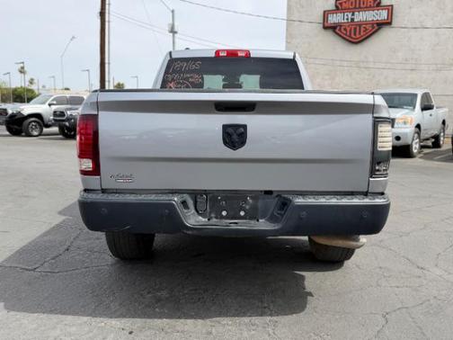 Billet Silver Metallic Clearcoat 2022 RAM 1500 Classic Warlock Quad Cab 4x2 6'4' Box