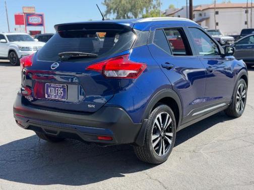 Blue 2019 Nissan Kicks SR