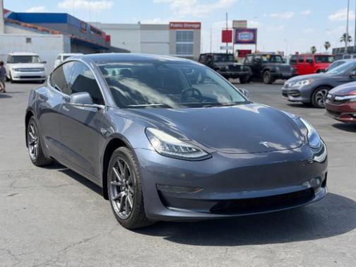 Midnight Silver 2020 Tesla Model 3 Standard Range Plus