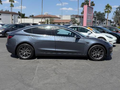 Midnight Silver 2020 Tesla Model 3 Standard Range Plus