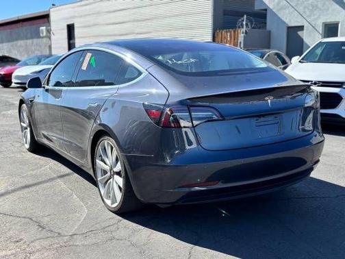 2018 Tesla Model 3 Performance