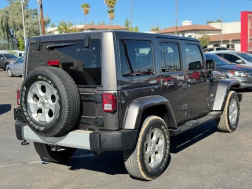 2014 Jeep Wrangler Unlimited Sahara