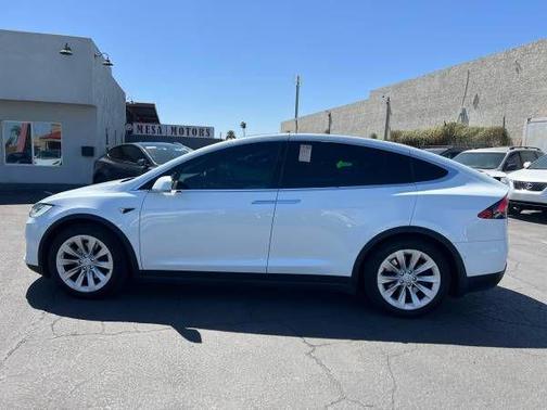 2018 Tesla Model X 75D