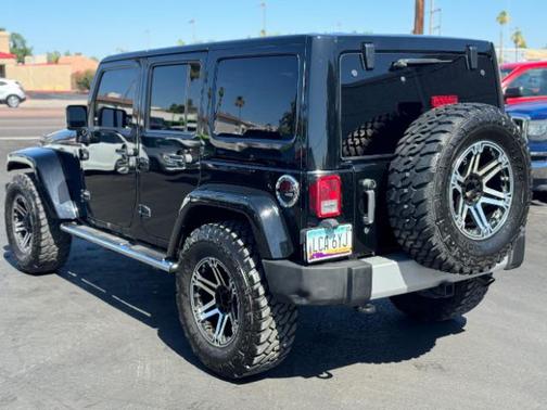 2013 Jeep Wrangler Unlimited Sahara