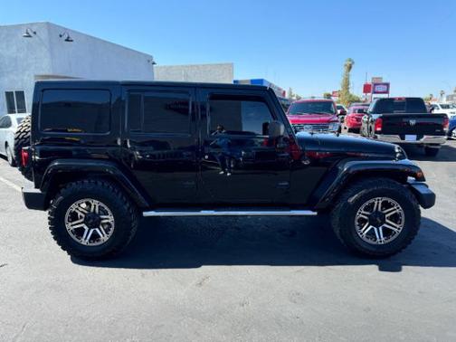 2013 Jeep Wrangler Unlimited Sahara