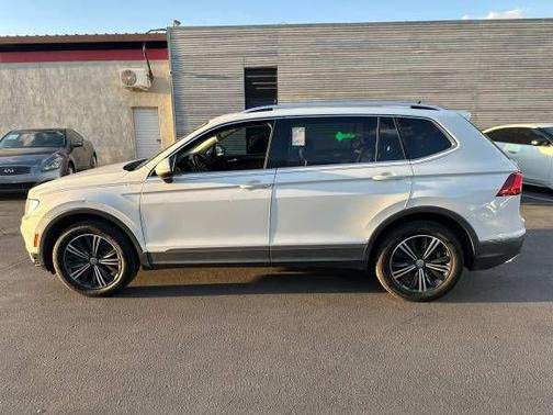 2019 Volkswagen Tiguan 2.0T SE