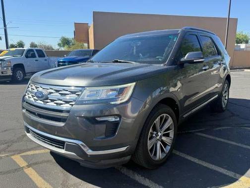 Magnetic Metallic 2018 Ford Explorer Limited