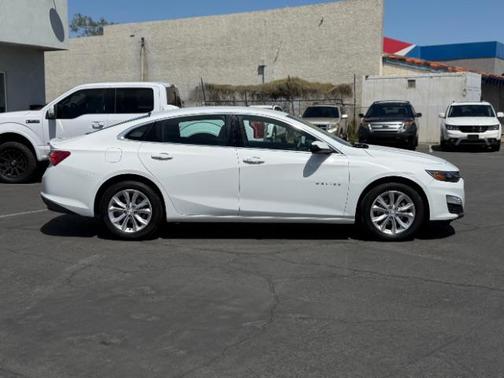 Summit White 2020 Chevrolet Malibu FWD LT