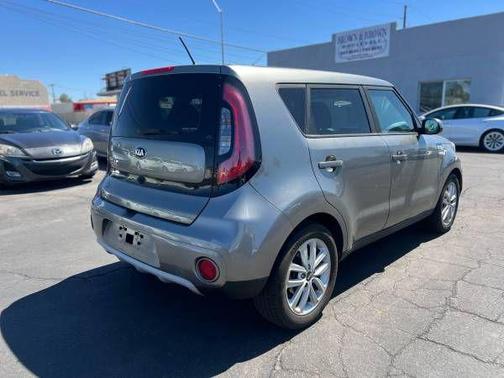2019 Kia Soul +