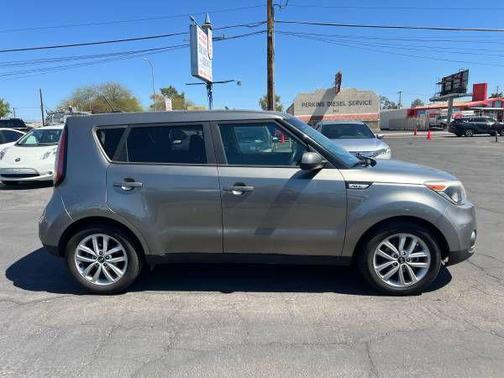 2019 Kia Soul +