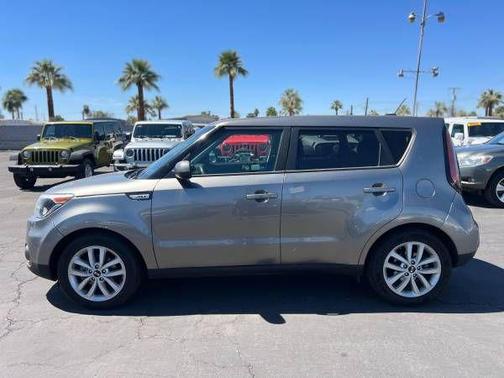 2019 Kia Soul +