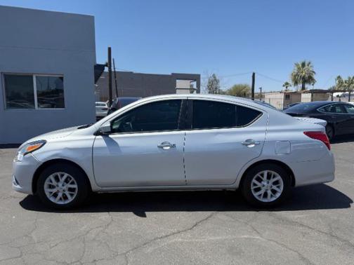 2019 Nissan Versa 1.6 SV