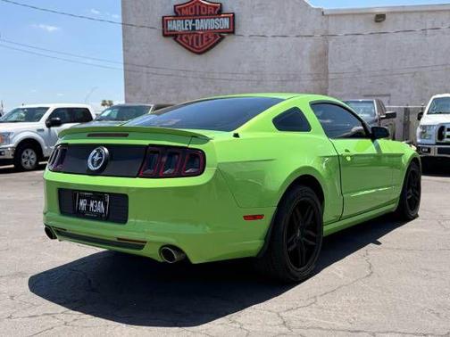 2013 Ford Mustang V6 Premium
