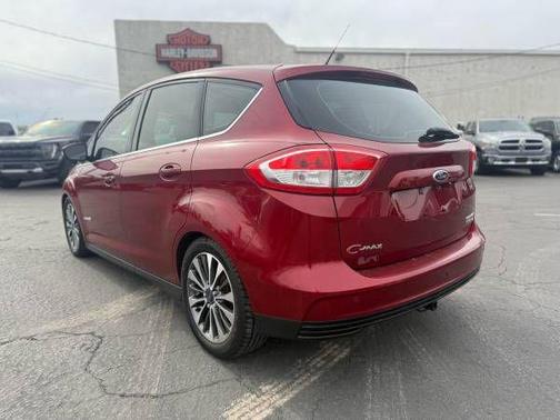2017 Ford C-Max Hybrid Titanium