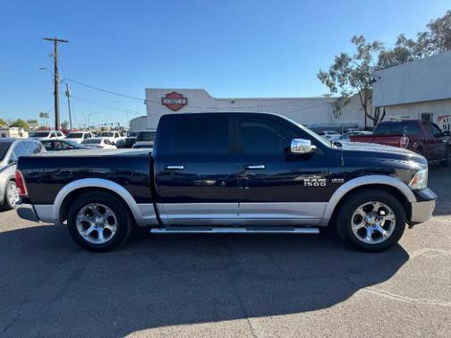 2015 RAM 1500 Laramie