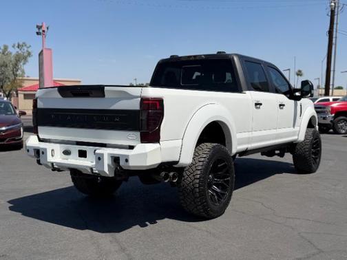 Star White Metallic Tri-Coat 2022 Ford F-250 Platinum