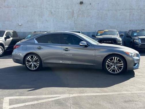 2018 INFINITI Q50 Hybrid Base