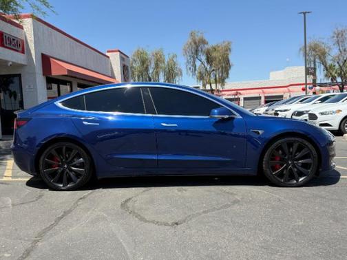 Deep Blue Metallic 2020 Tesla Model 3 Performance