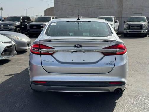 2018 Ford Fusion Hybrid SE