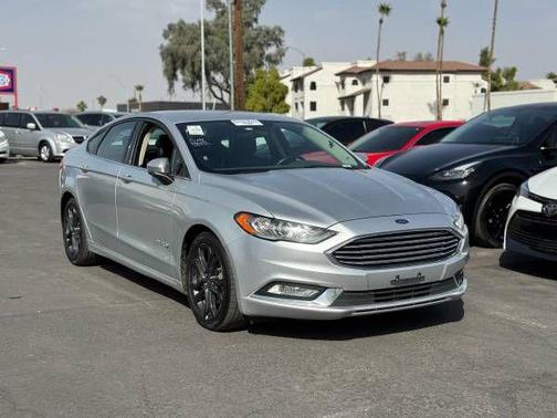 2018 Ford Fusion Hybrid SE