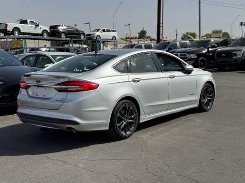 2018 Ford Fusion Hybrid SE
