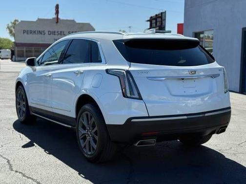 Crystal White Tricoat 2019 Cadillac XT5 Luxury