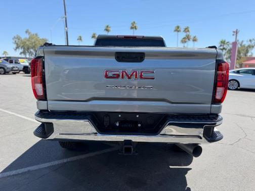 Sterling Metallic 2024 GMC Sierra 2500 Pro