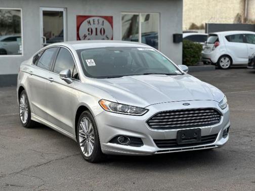 2013 Ford Fusion SE