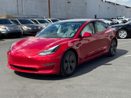 2021 Tesla Model 3 Standard Range Plus