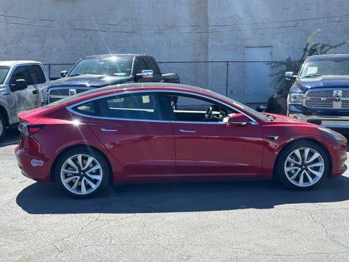 2018 Tesla Model 3 Long Range
