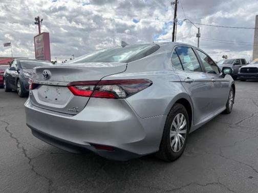 Celestial Silver Metallic 2022 Toyota Camry LE