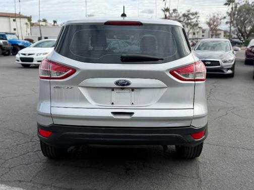 2016 Ford Escape S