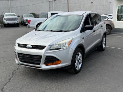2016 Ford Escape S