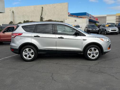 2016 Ford Escape S