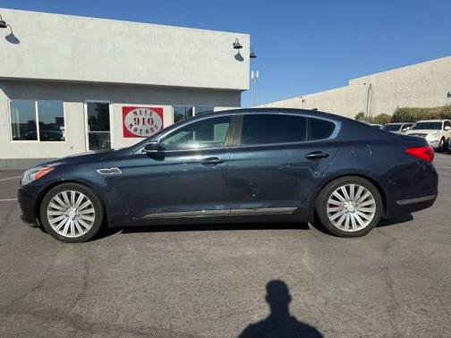 2015 Kia K900 Premium