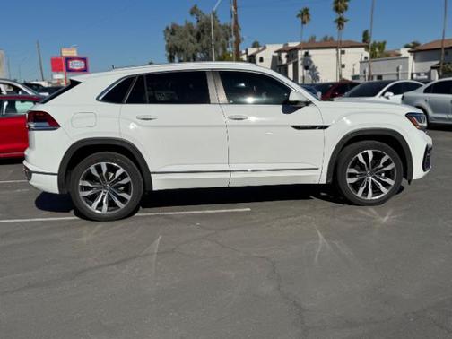 2021 Volkswagen Atlas Cross Sport 3.6L V6 SEL R-Line