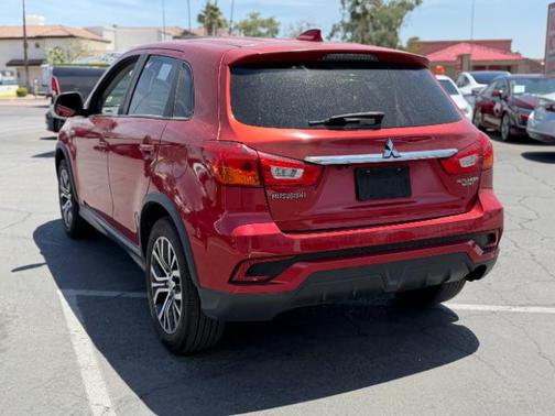 Rally Red Metallic 2018 Mitsubishi Outlander Sport 2.0 LE