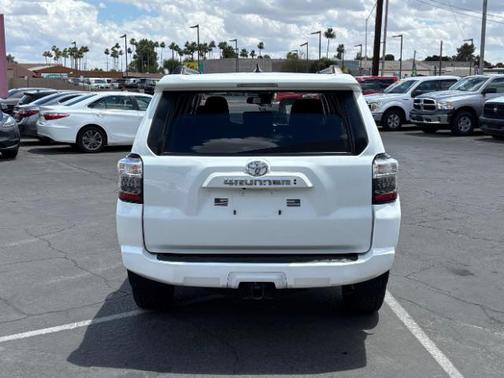 Ice Cap 2023 Toyota 4Runner SR5